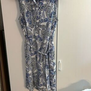 Banana Republic Blue and White Paisley Midi‎ Dress